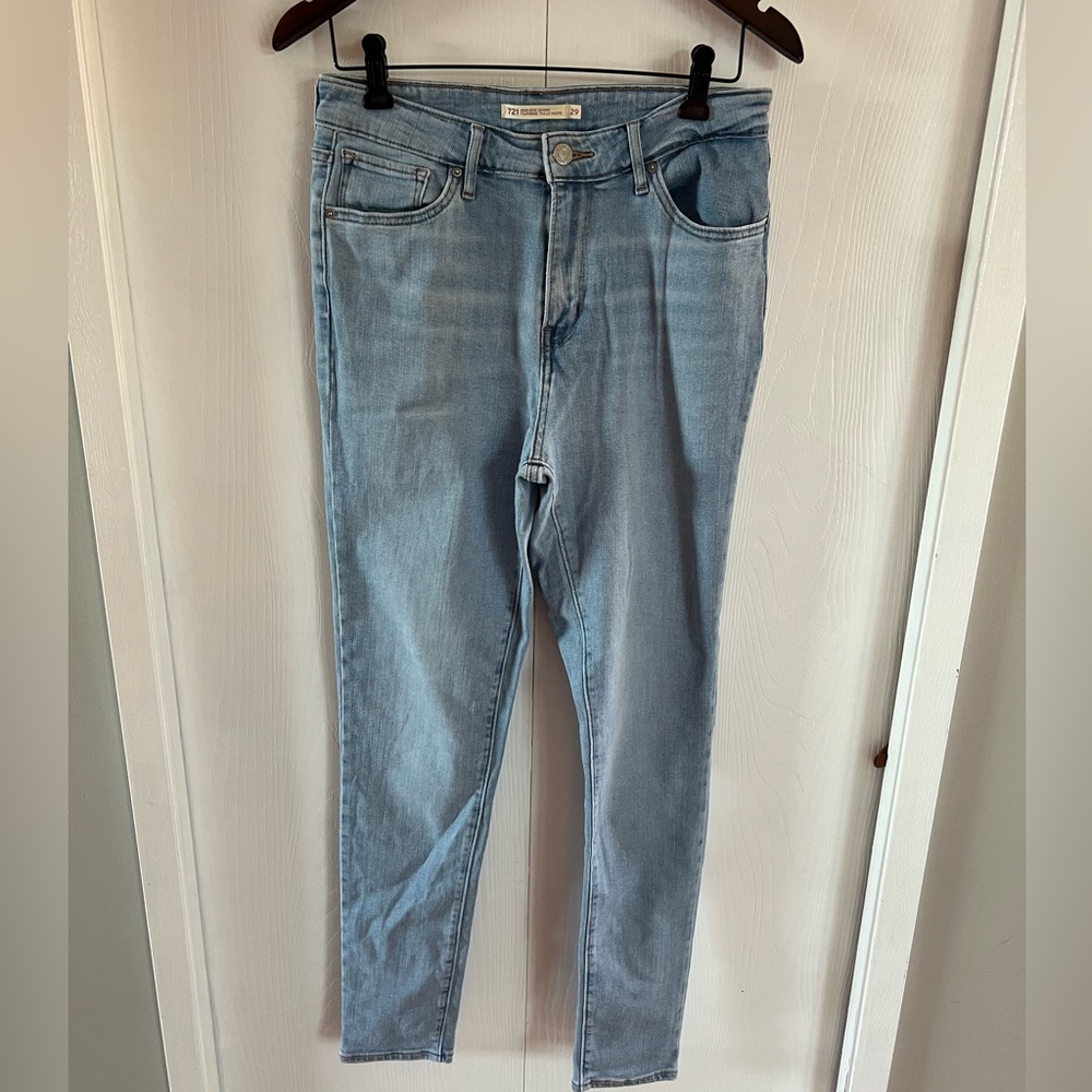 Levi’s 721 High Rise Skinny